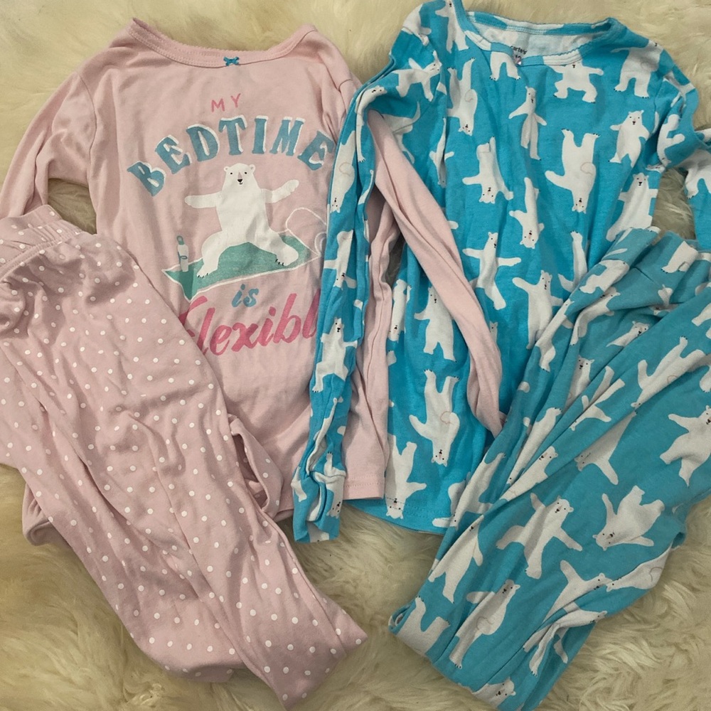 Carter’s girls polarbear pajama set